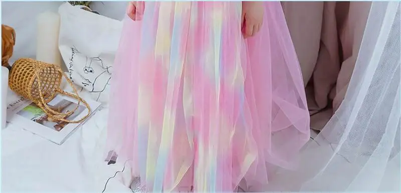 

2019 Summer Princess Dress for Girls Sequins Pom pom Rainbow Gauze Beach Holiday Dress Children Clothing 2-6T E9151