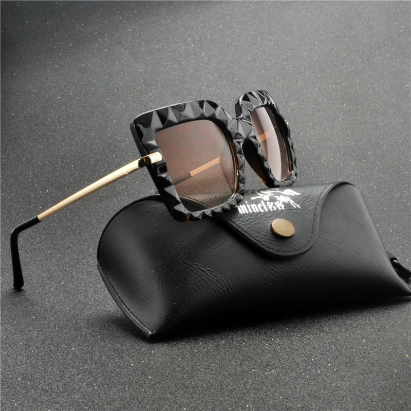 2019 женские большие квадратные солнцезащитные очки модные прозрачные в оправе с