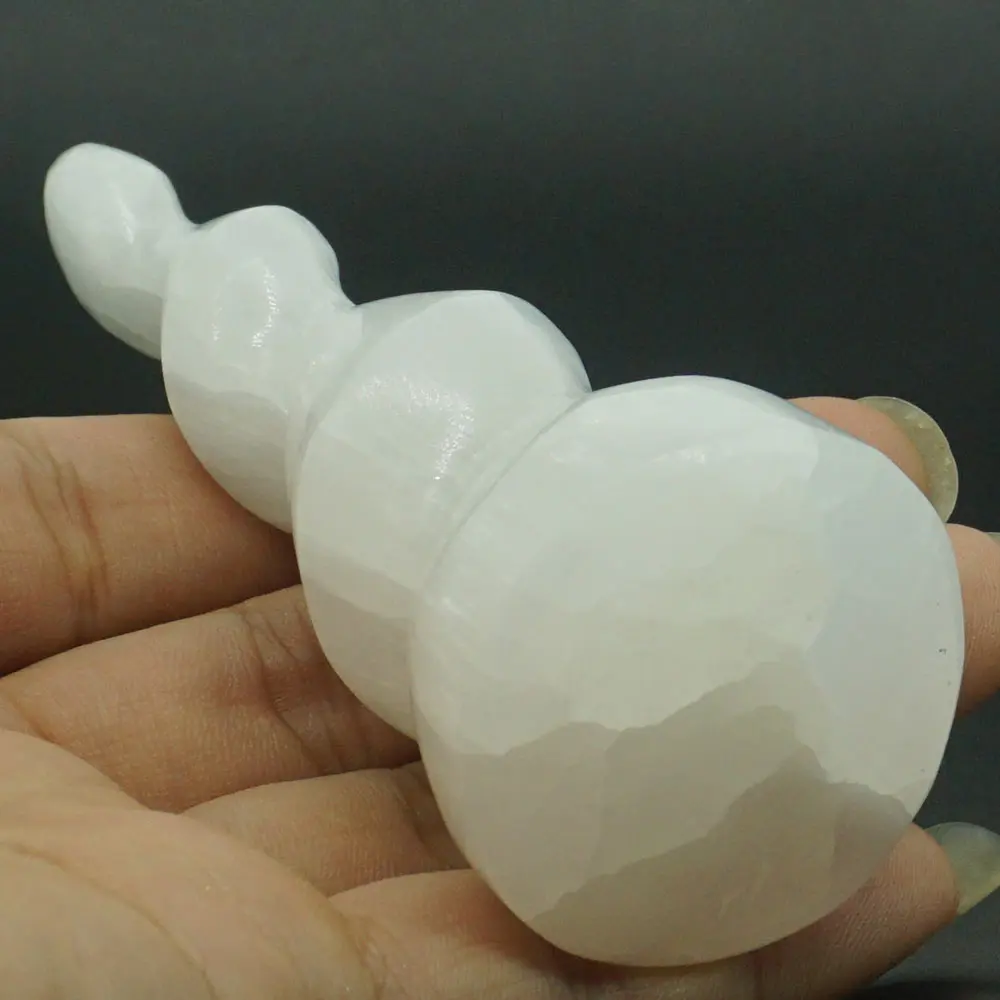 Спиральный Рог единорога из селенита 98 мм резьба сатин СПАР Хрустальный