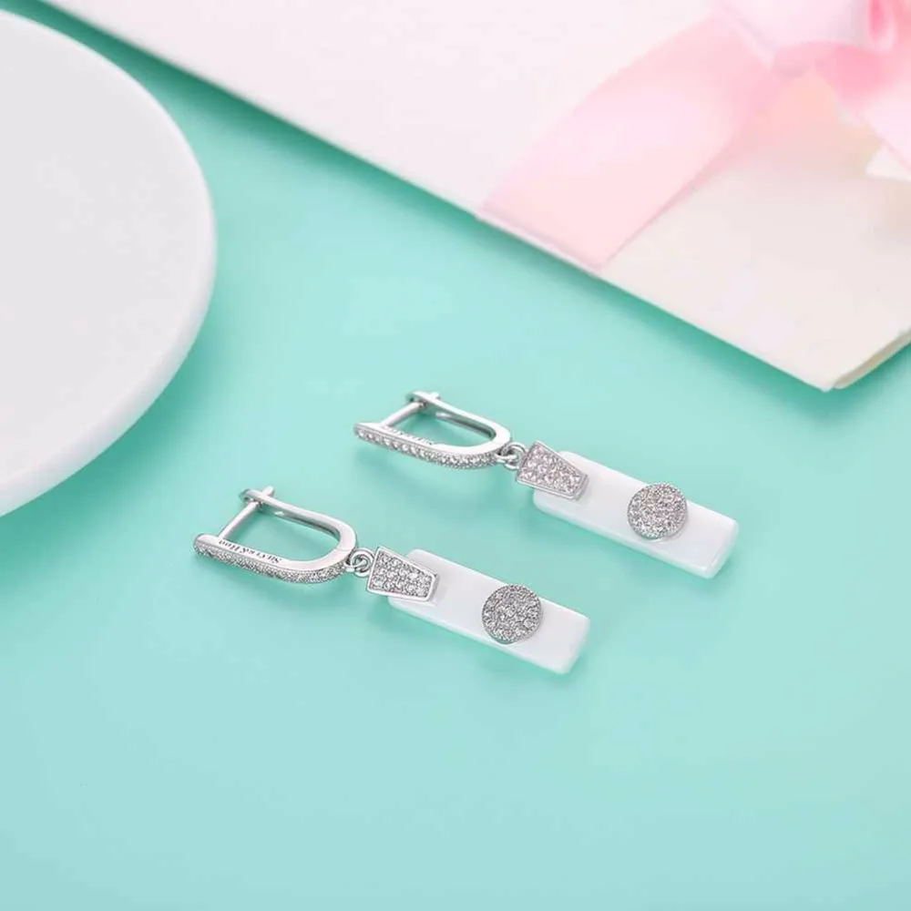 Модные Женские серьги из Рафинированного Серебра 925 и белой керамики с кубиким