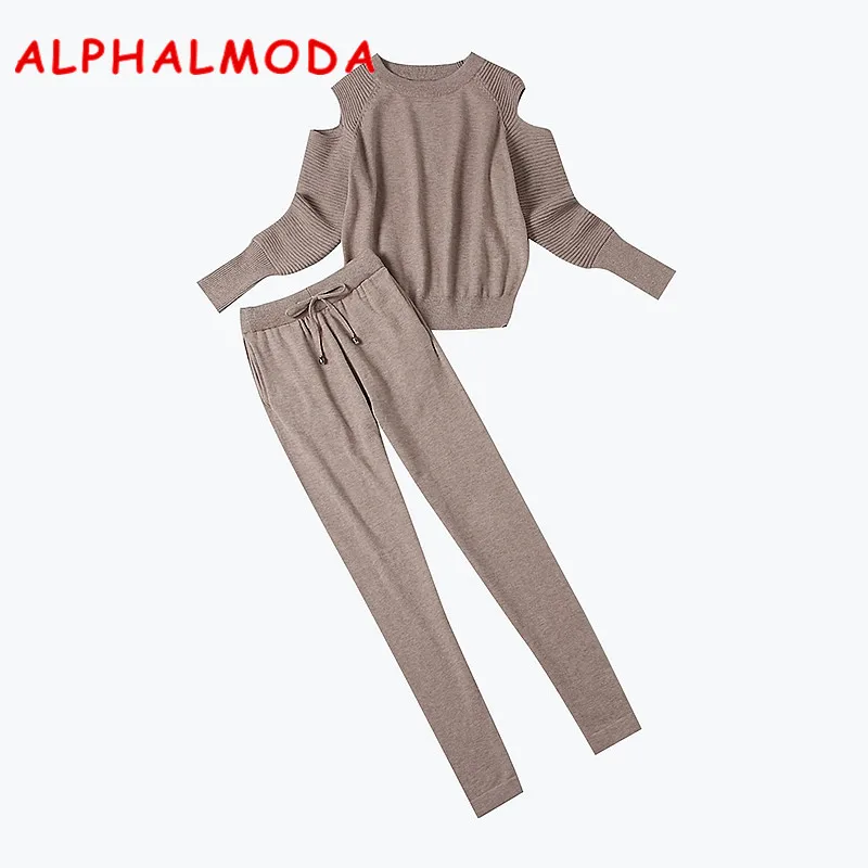 

Женский вязаный спортивный костюм ALPHALMODA, пуловер с открытыми плечами, вязаный джемпер, однотонные штаны, повседневный комплект из 2 предмет...