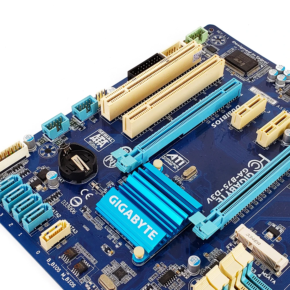 Gigabyte GA-B75-D3V рабочего Материнская плата B75-D3V B75 LGA 1155 Core i7 i5 i3/Pentium/Celeron DDR3 32G SATA3 USB3.0 VGA, HDMI, DVI блок питания ATX