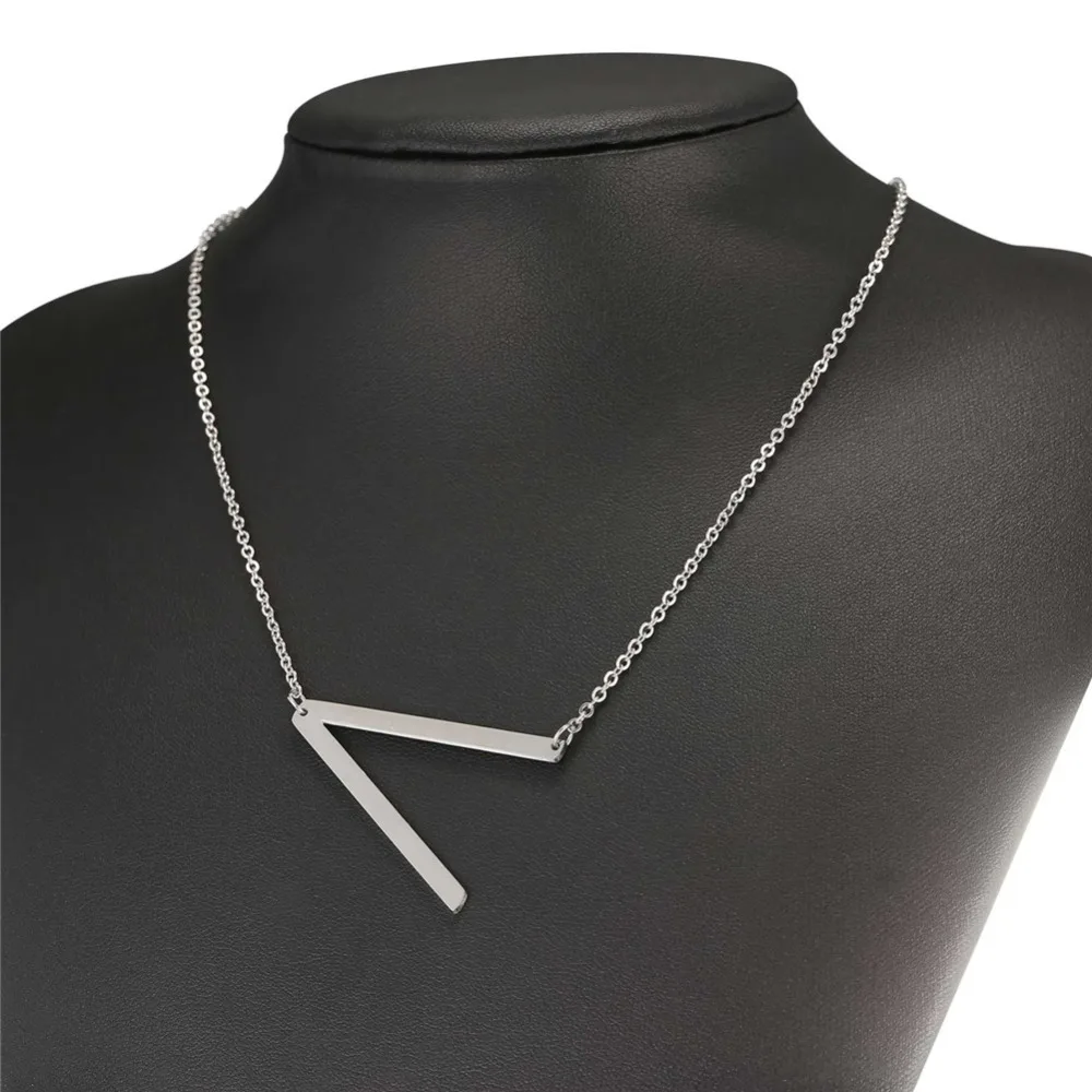 Ожерелье чокер с буквой V из нержавеющей стали женская короткая цепочка отличные