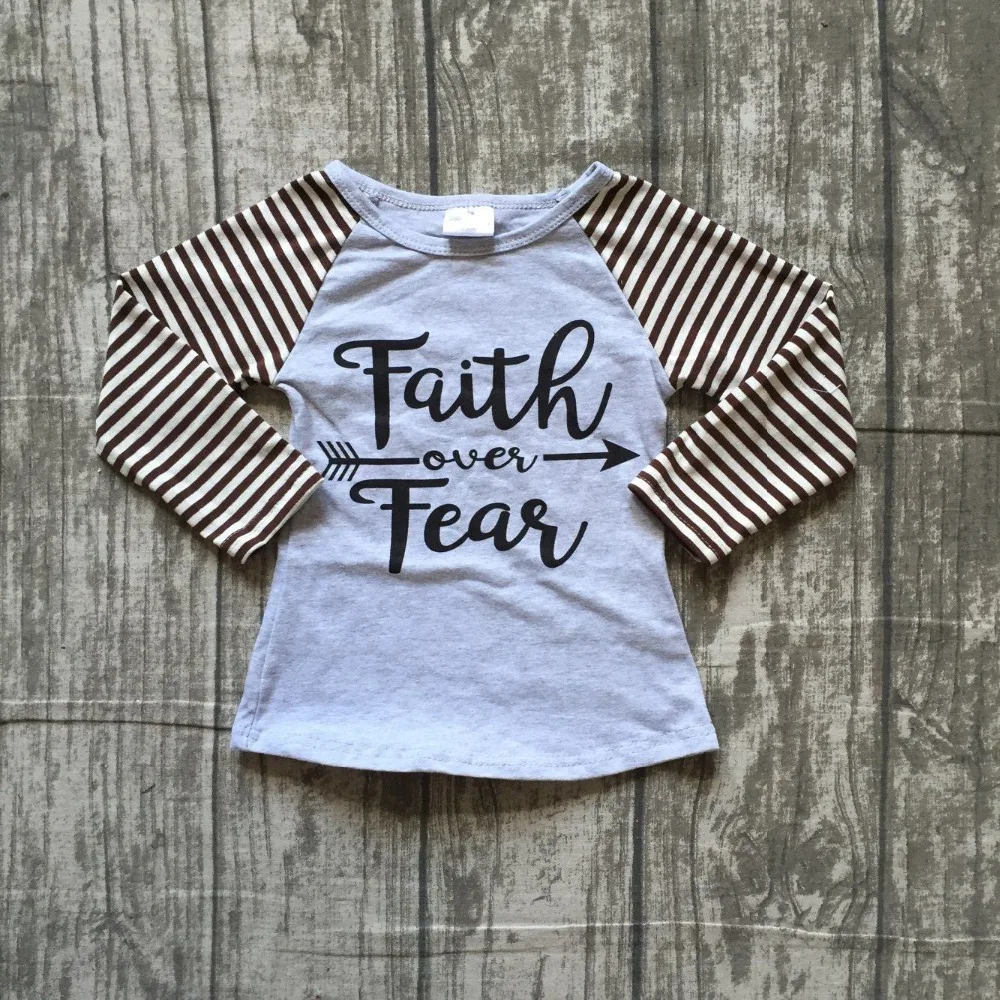 Осень/Зима для маленьких девочек серый черный цвет в полоску из хлопка топ с