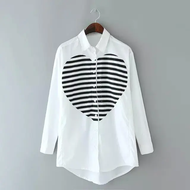 15BL105-C17 The new spring and summer 2015 fringe heart printing bat sleeves loose comfortable female big size long shirt |