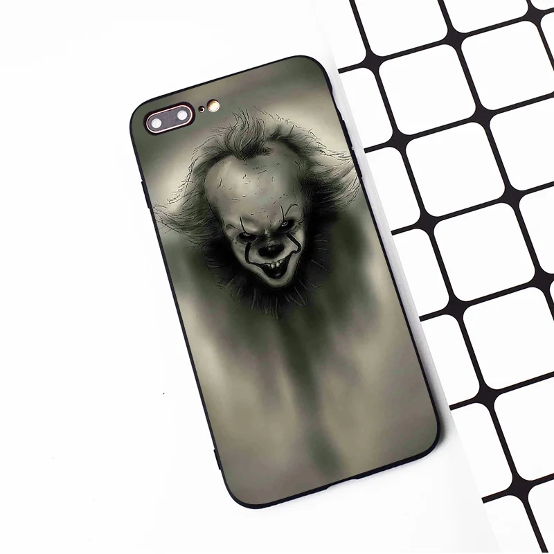 M124 Pennywise Clown Horror Black Silicone Case Cover For Apple iPhone 11 Pro XR XS Max X 8 7 6 6S Plus 5 5S 5G SE |