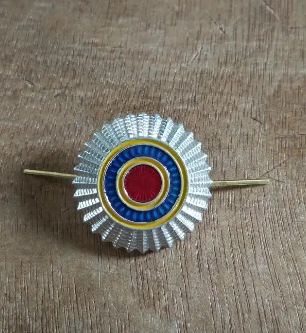 Оригинальную русско-МВД Кепки значок эмблема значок-булавка Кепка в русском