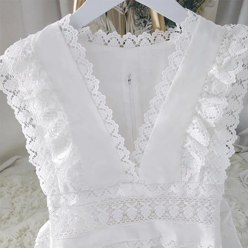 TWOTWINSTYLE, кружевные лоскутные комплекты из двух предметов, женские топы без рукавов с v-образным вырезом и высокой талией, длинные юбки, женский костюм, мода