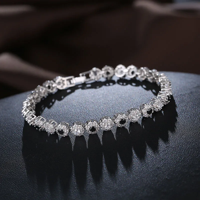 Женский браслет с круглыми звеньями FYM роскошный серебряного цвета блестящими