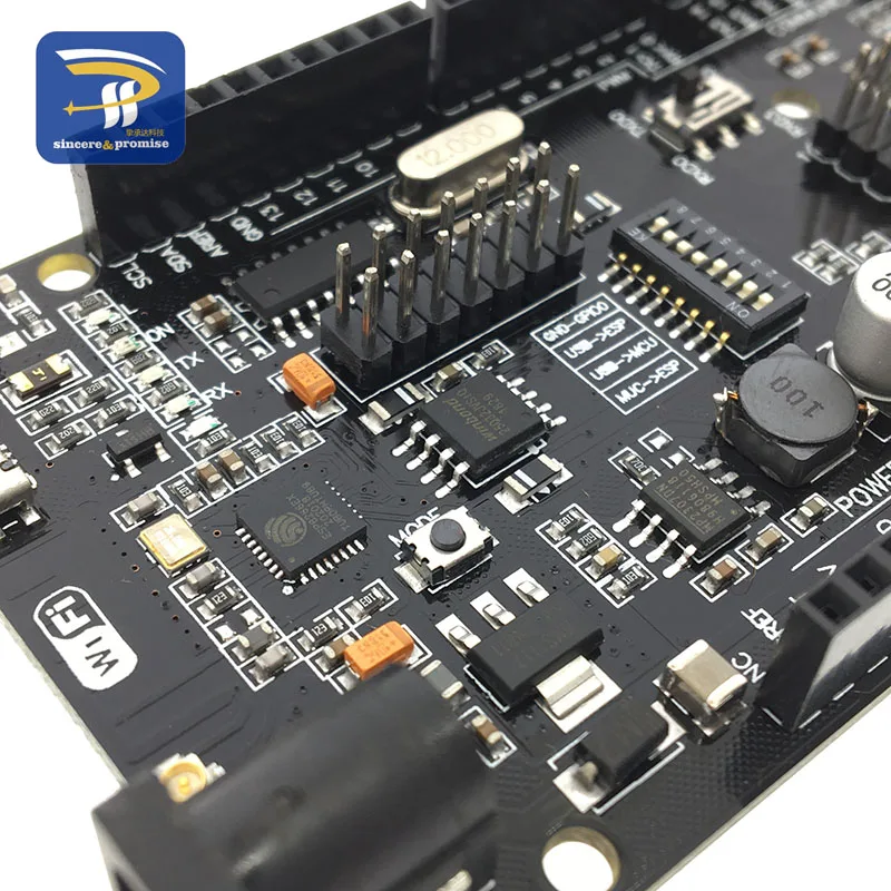 Mega2560 + Wi Fi R3 ATmega2560 ESP8266 32Мб оперативной памяти USB TTL CH340G. Совместимость с Arduino Mega