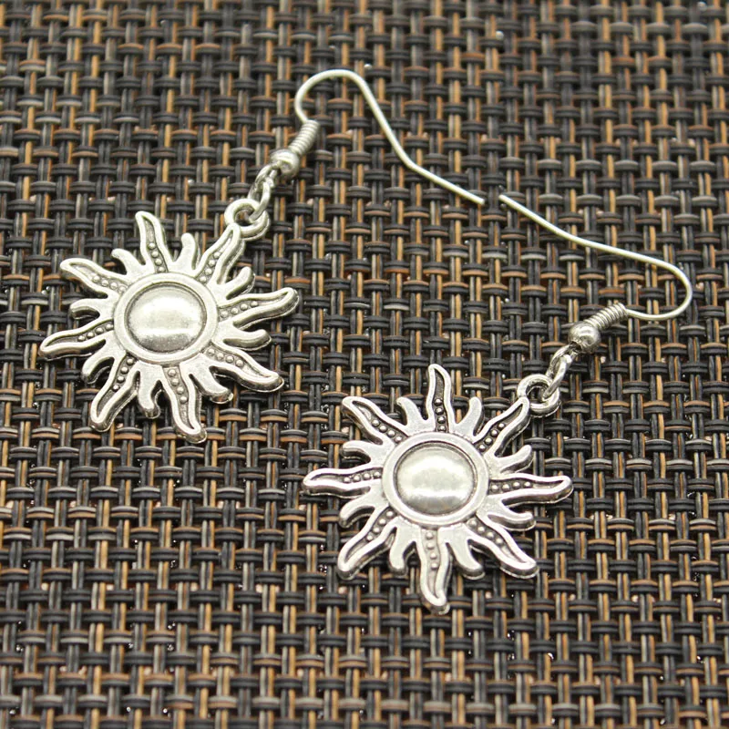 Новые модные серьги ручной работы sun sunburst moon облачные Подвески серебристого