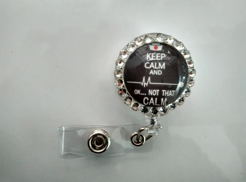 Выдвижная катушка с надписью Keep Calm Not that значок медсестры Ритм сердечного ритма