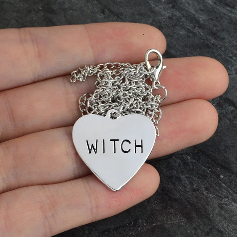 Ожерелье с ведьмой в виде сердца гравировкой готическое колдовство Wiccan Хэллоуин