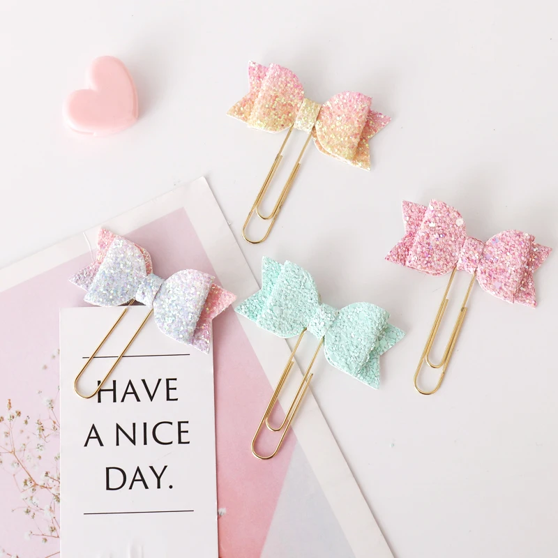 

4pcs Gradient Paper Clips Bookmark Memo Clips Stationery Funny Office Shool Stationery DIY Diary Album Marking Clips