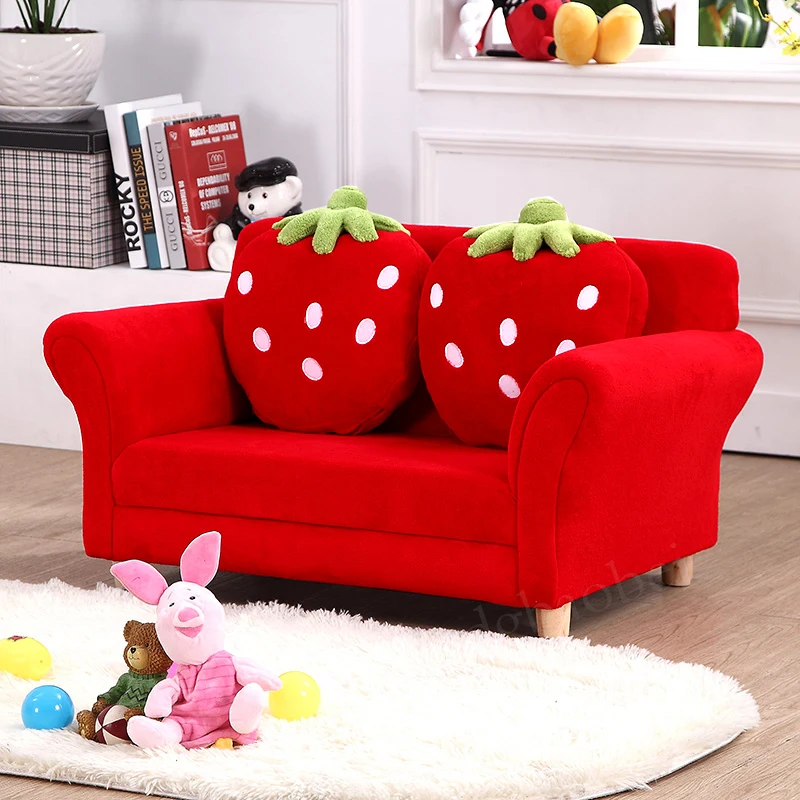 S2 red double Луи модные детские диваны Мини корейский мультфильм клубника маленькое украшение детской комнаты двойной - Цвет: S2 red double