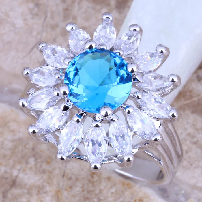 Женское кольцо с белым кубическим цирконием серебряным покрытием размеры 6 / 7 8/9