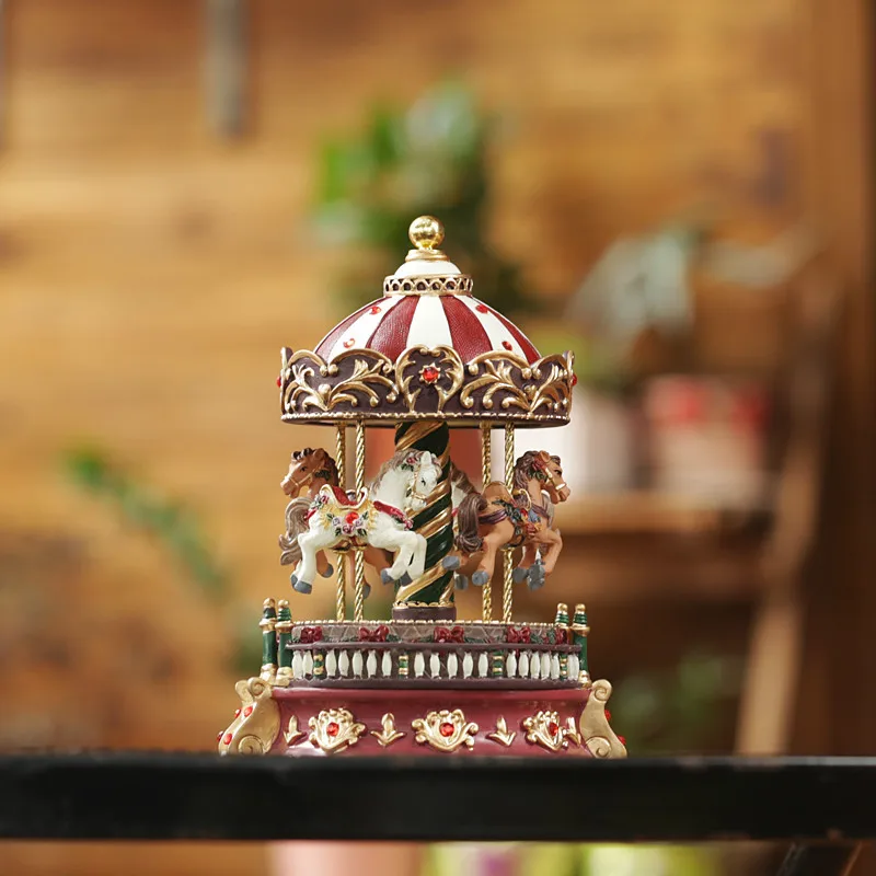 Романтическая музыкальная шкатулка в виде карусели винтажная вращающаяся