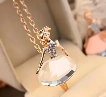 Fashion Sweet Charming Full Of Crystal Necklaces Female Ballet Girl Pendants Long Sweater Chain Necklaces. |