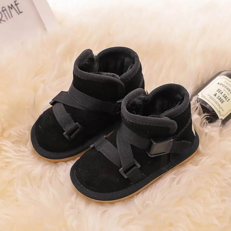 Кожаные зимние ботинки для маленьких девочек Новинка зимы 2018 года модная детская