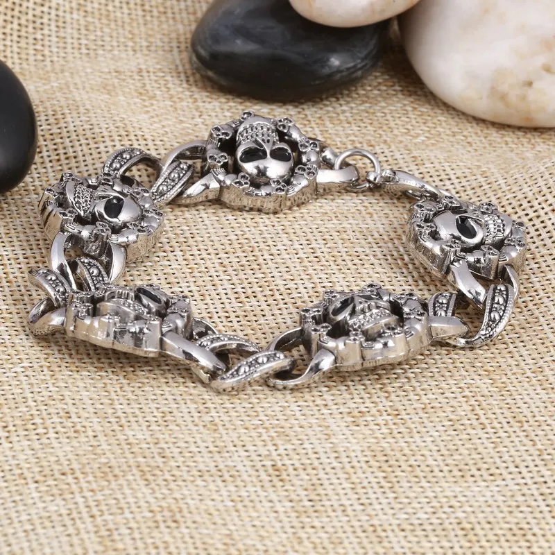 Мужской браслет с черепом готический из нержавеющей стали ручной работы |