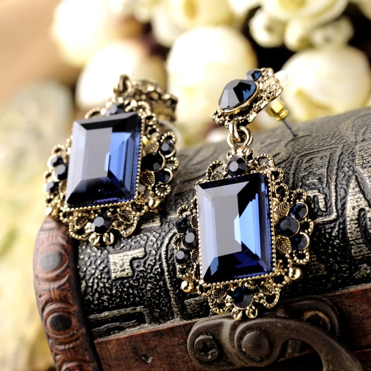 Изысканные серьги гвоздики в европейском и американском стиле с драгоценными