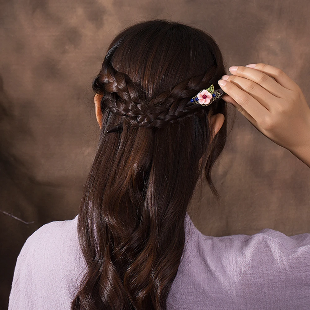 

Ethnic Handmade Sticks Black And Ebony Pink Shell Petal Red Blue Stone Beads Zinc Alloy Leaves Female Accessories FZ-17014