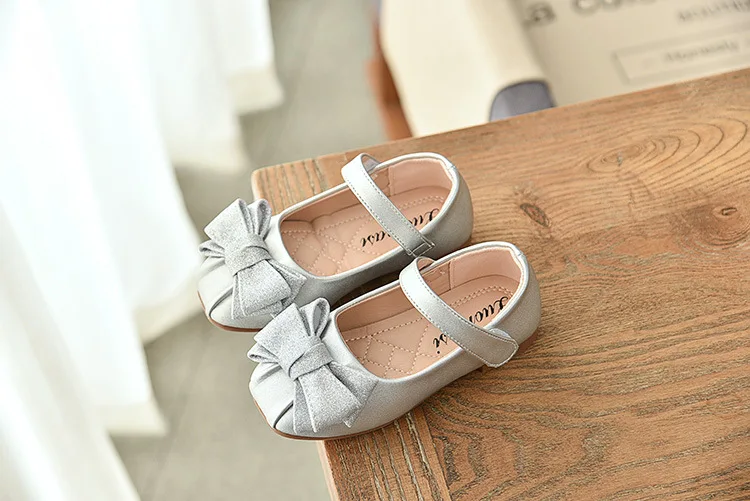 Autumn New Kids Shoes Children leather Princess Shoes For Wedding Baby Girls Party Shoes 1-6 Year Old Golden Silver Black