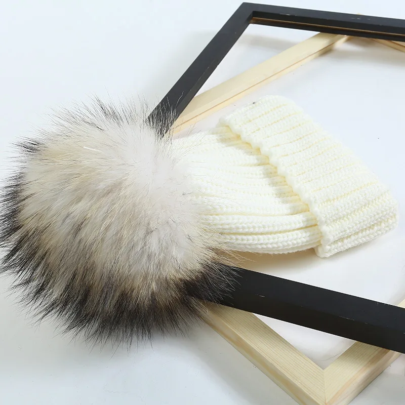 Вязаная шапка KNB007 с помпоном натурального цвета зимняя для мужчин полосатая