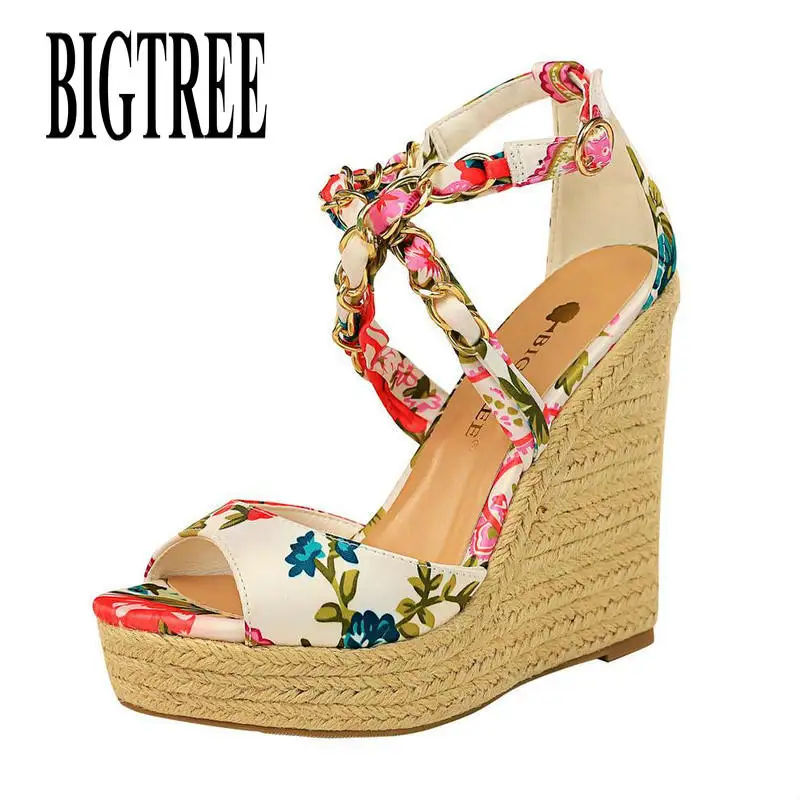

BIGTREE 2019 Summer Wedges Sandals Printing Buckle Strap Open Toe High Heels Shoes Fashion Metal Decoration Platform Shoes Woman