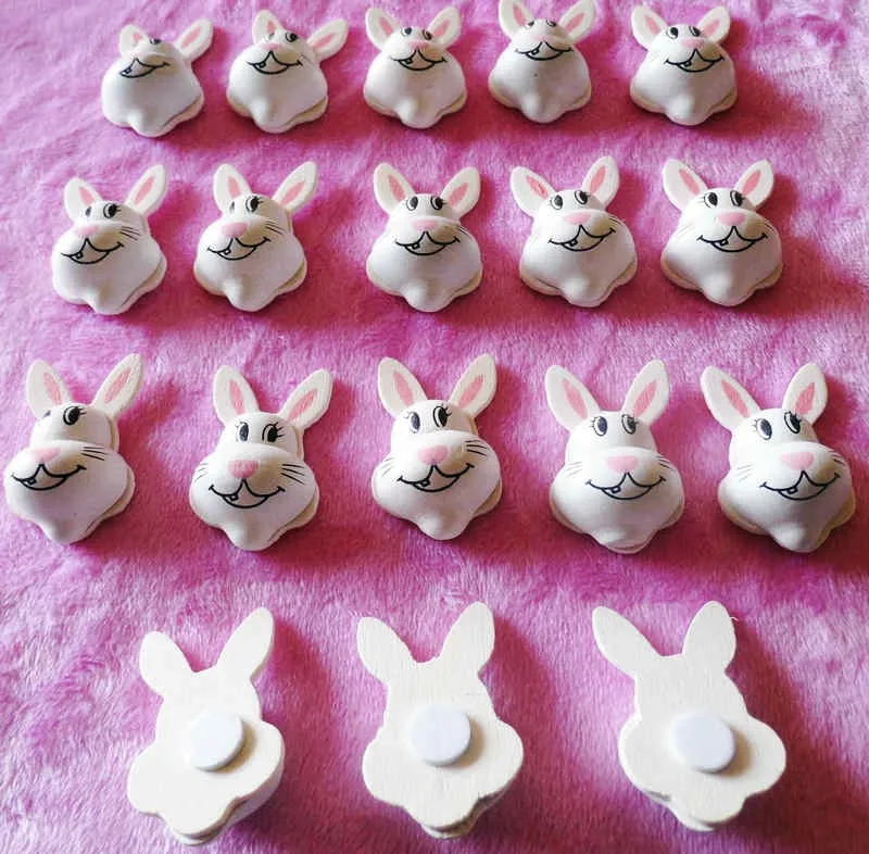 

100PCS/LOT.3D white rabbit wood stickers Easter crafts Garden decoration Plant oranment Microlandschaft Children toys Activity