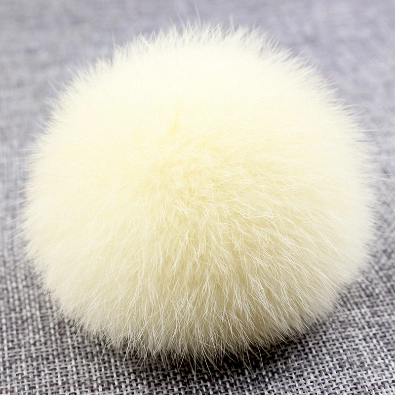 

8cm Nature Genuine Rex Rabbit Fur Ball Pom Pom Fluffy DIY Winter Hat Skullies Beanies Knitted Cap Pompoms TKF001-beige