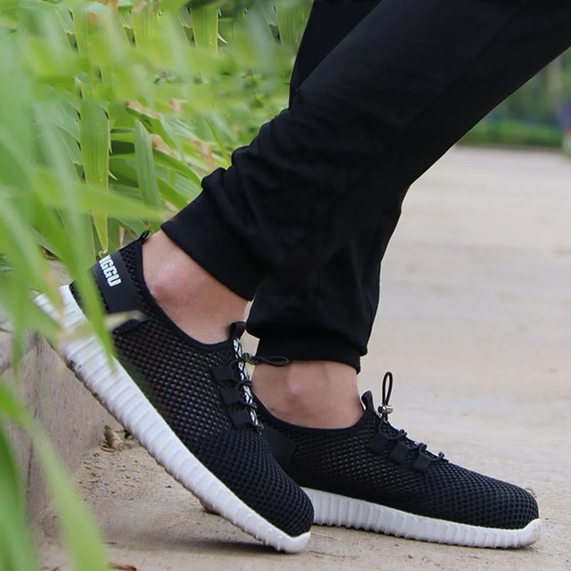

Protective AR Shoes Breathable Shoes Lightweight Men's Steel Toe Safety Shoes Anti-smashing Piercing Work Single Sneakers