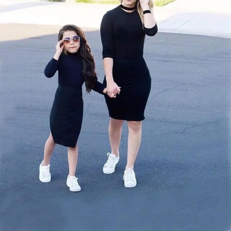 Комплект одежды для семьи из 2 шт./компл. осенний комплект мамы и дочки Однотонная