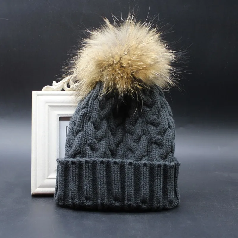Осенне-зимняя женская вязаная шерстяная шапка Skullies Beanies из натурального меха енота, женские шапки с помпоном