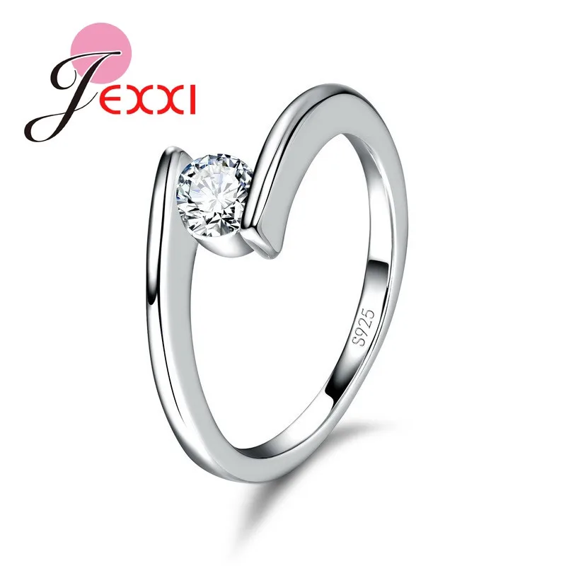 

925 Sterling Silver Ring Simple Romantic Style Embellished With White Crystal For Women Wedding Ceremony Accessories Gift