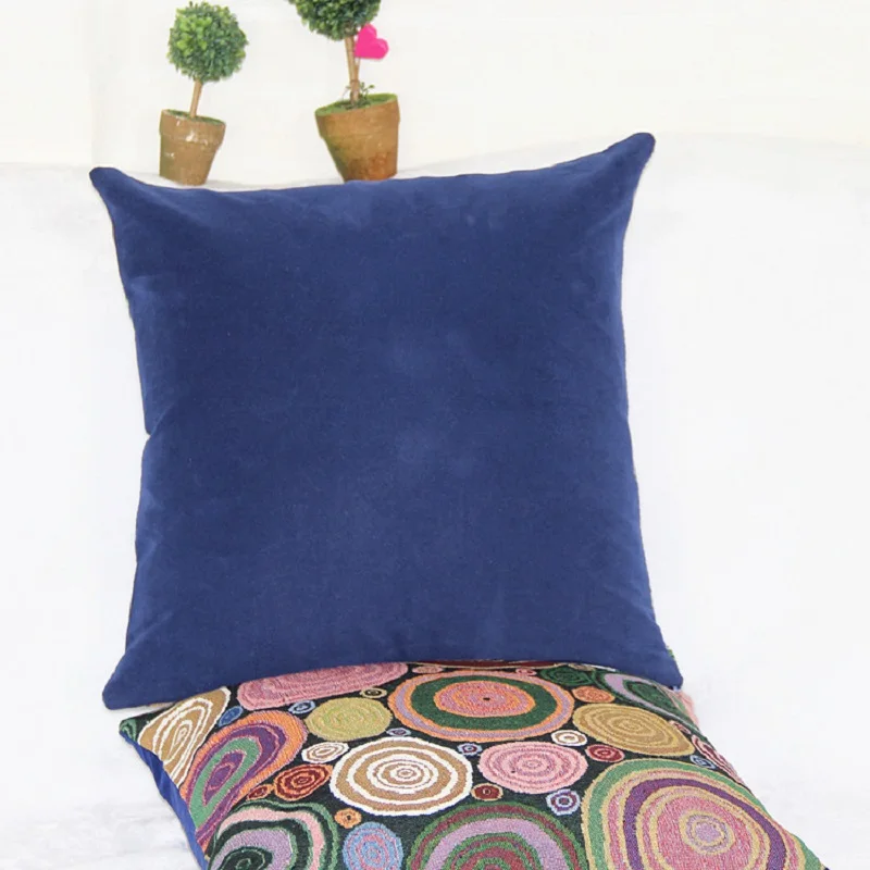 Классическая винтажная декоративная подушка в европейском стиле с цветочным