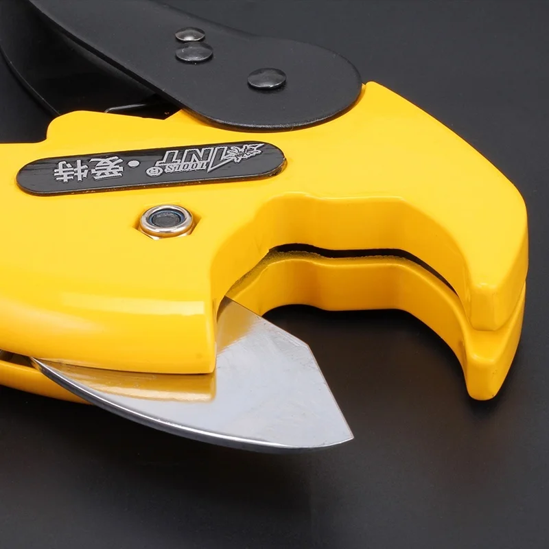 Plastic Pipe Handle Cutting Tool Tubing Portable Fast Plumbing Tube Hose Ratcheting Type PVC PPR Cutter | Инструменты
