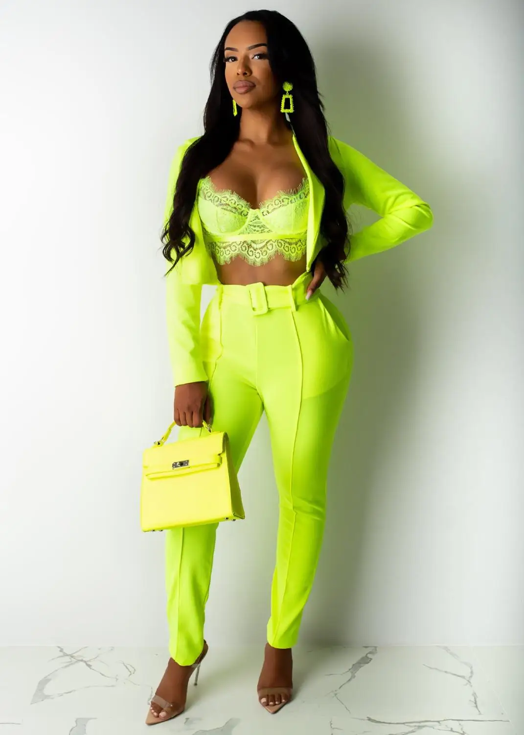 Женский комплект из двух предметов однотонный белый пикантный с длинным рукавом