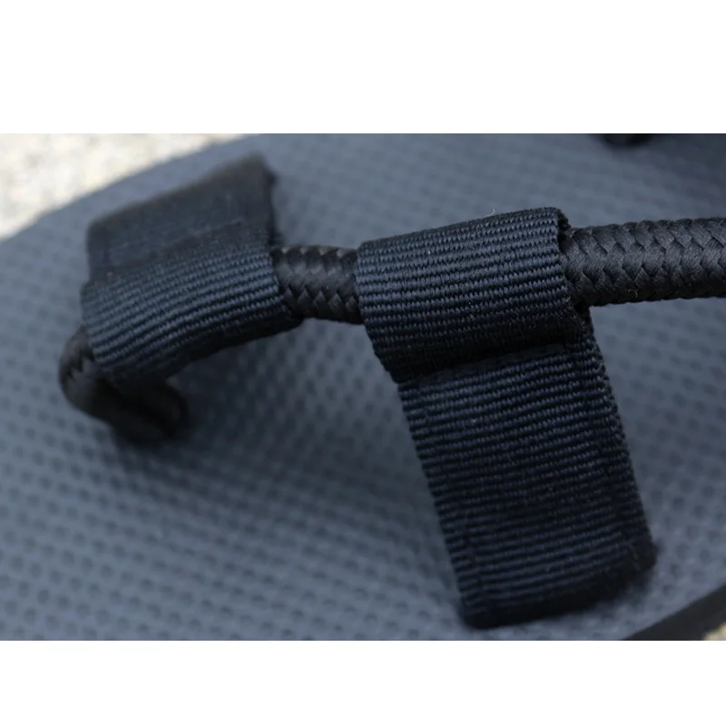 Новинка 2018 года модные мужские и женские сандалии на плоской подошве с эластичным ремешком нескользящая