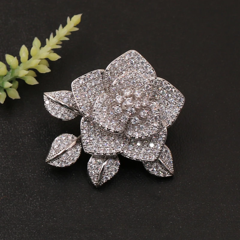 

Lanyika Fashion Jewelry New Design Full Micro Flower with Leaf Brooch Pin for Wedding Party Luxury Popular Gift