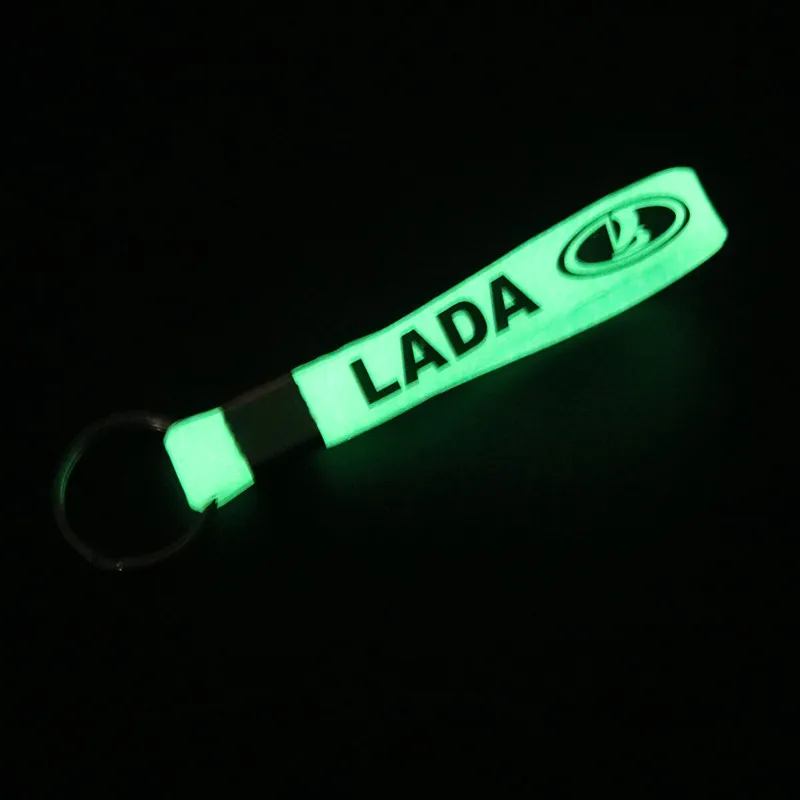 Luminous Silicone Emblem Badge Car Key for Lada Niva Kalina Priora Granta Largus Vaz Samara Key Chain Ring Car Styling
