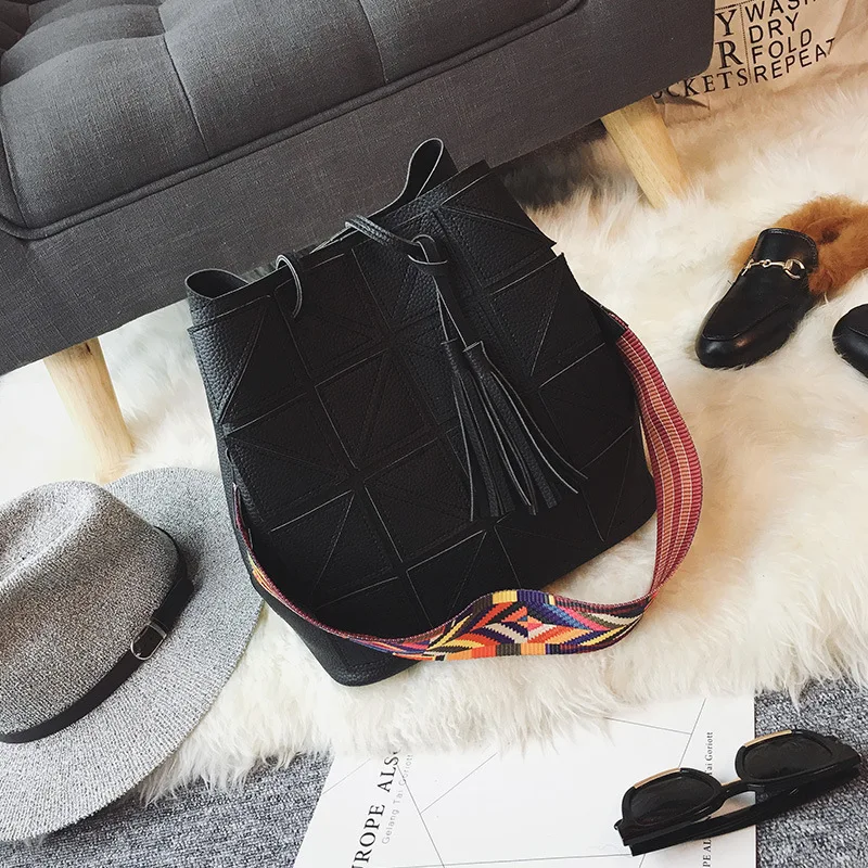 Emarald 2017 Горячая Новинка модная женская сумка мешок с кисточками Корейская