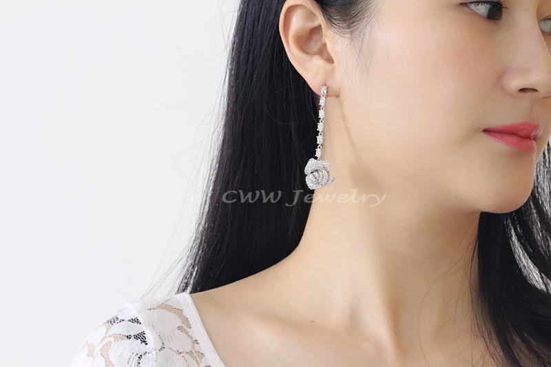 Женские серьги CWWZircons модные длинные с серебряным покрытием и кубическим