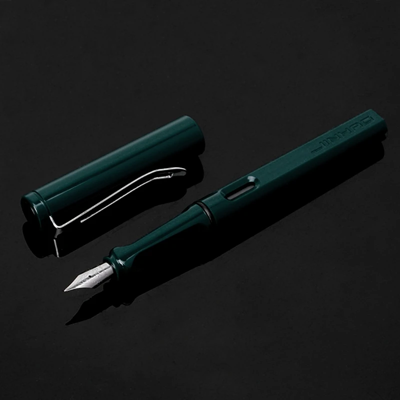 

Safari Calligraphy Fountain Pen Plastic Cap & Barrel green