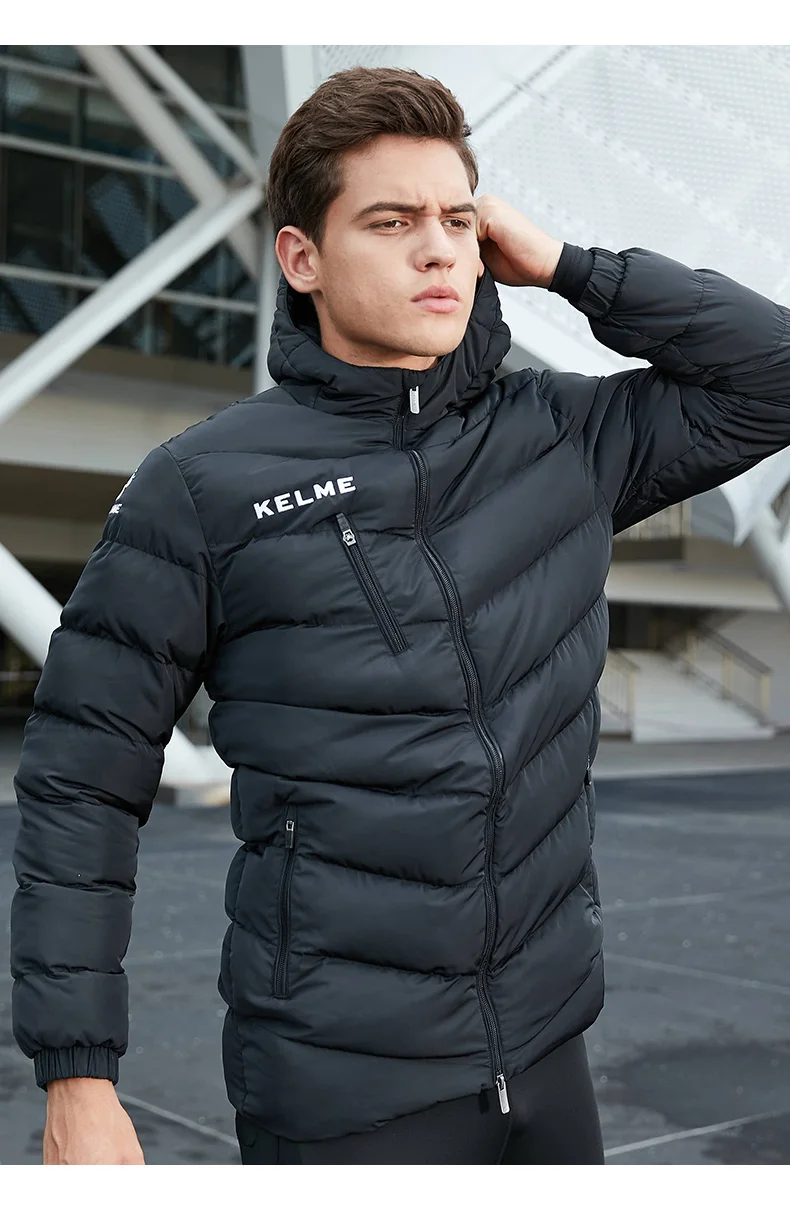 KELME Мужская Детская футбольная тренировочная куртка с капюшоном, зимнее теплое пальто, тренировочная спортивная куртка для бега K15P010