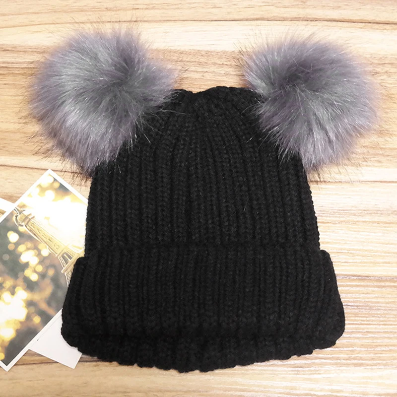 2018 зимние Для женщин Pom Hat моды шерстяные вязаные шапочки Кепки крючком два