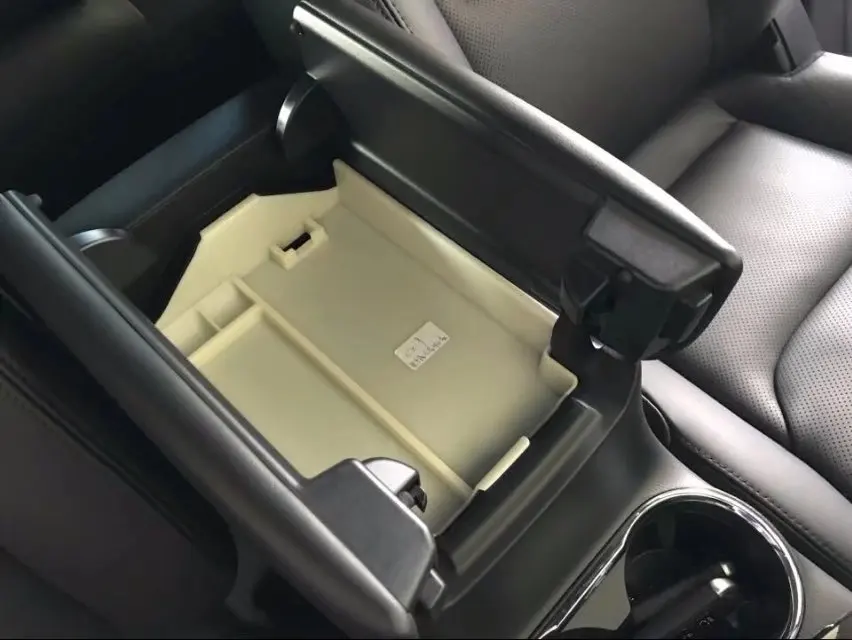 

Для Mazda CX-9 2017 контейнер для хранения с центральным подлокотником из АБС-пластика 3 шт.