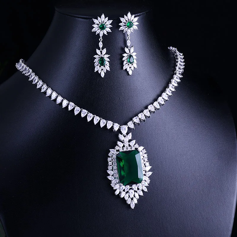 Наборы ювелирных изделий из циркония AAA серьги/ожерелье без никеля по заводской