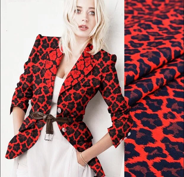 Юбка является южнокорейским гостей жаккардовой леопардовой волнистой ткани с