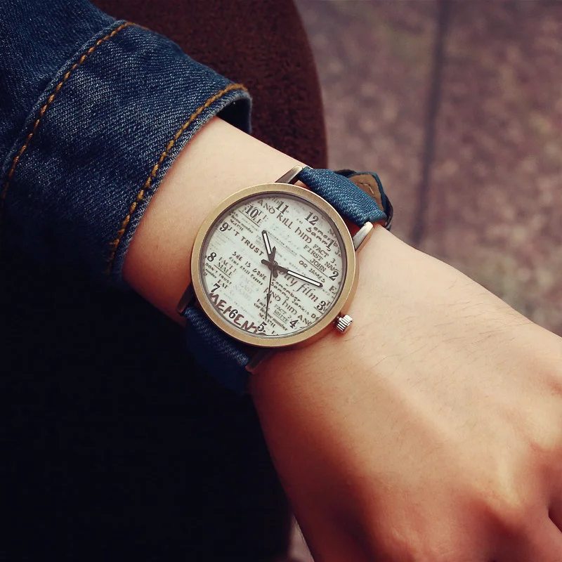 

Модные креативные часы, женские и мужские кварцевые часы, газетный рисунок, уникальный дизайн циферблата, минималистичные кожаные Наручные часы влюбленных